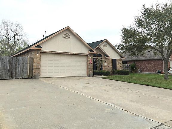 2nd image of 119 Audubon Woods Dr