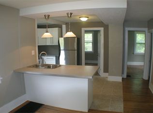 312 S Jefferson Ave, Dixon, IL 61021