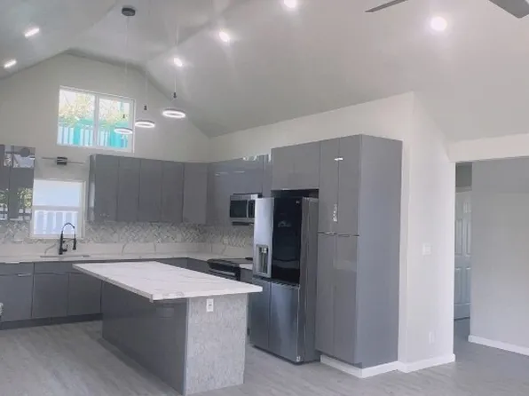 87-664 Manuaihue St, Waianae, HI 96792