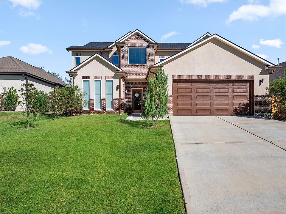 1st image of 18 Amelia Ct