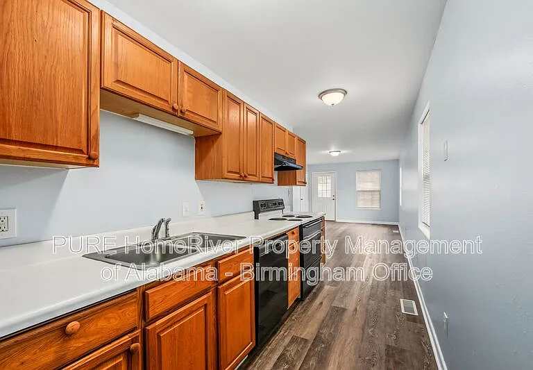 621 Bell Ave — Photo 5