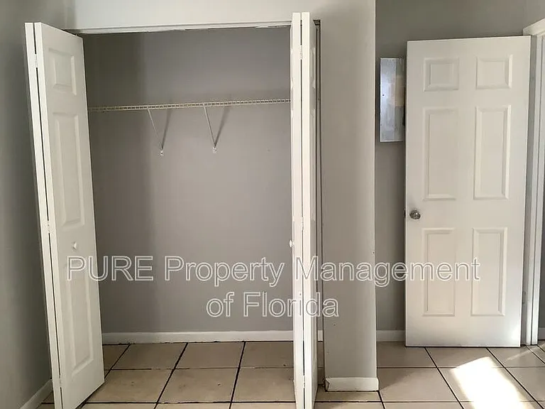 3650 NE 41st St #A — Photo 12