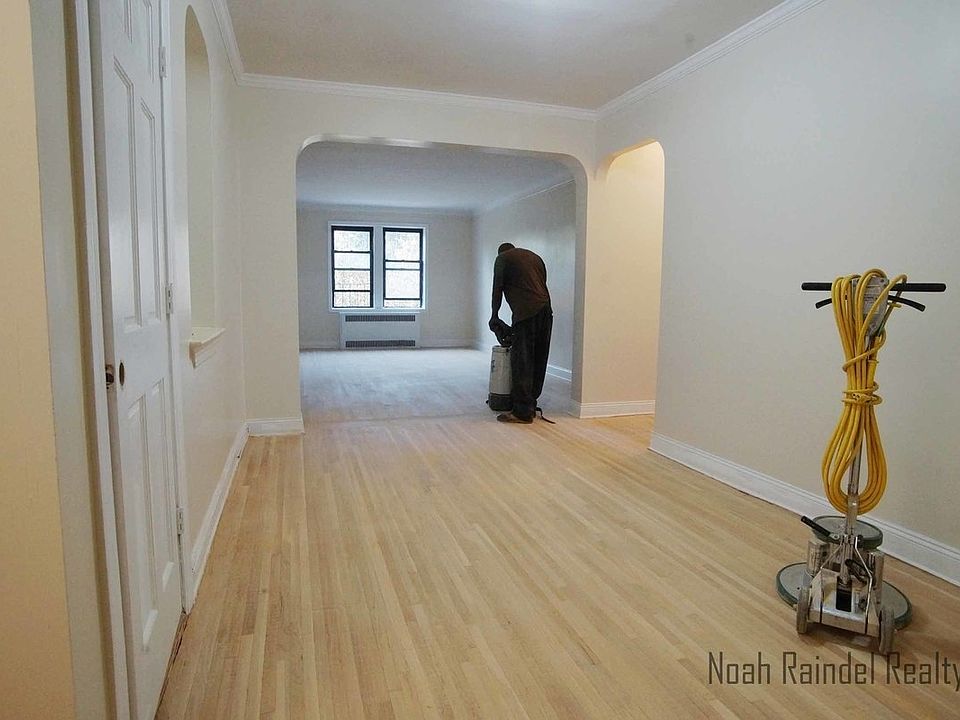 1st image of 1900 Avenue W APT 3B
