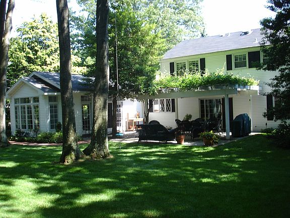 4th image of 41 Shelbourne Ln