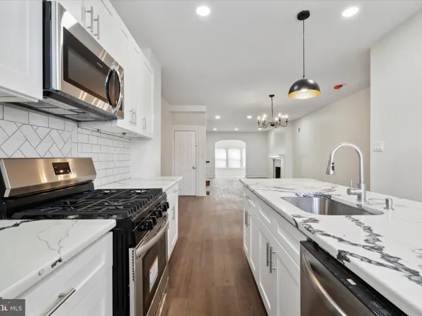 5057 N 9th St, Philadelphia, PA 19141