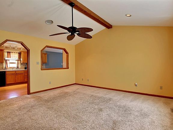 2nd image of 3144 Teresa St