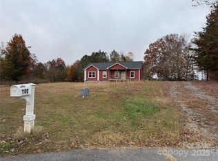 140 Silvermere Dr, Statesville, NC 28625