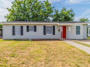 6028 Grayson St, Fort Worth, TX 76119