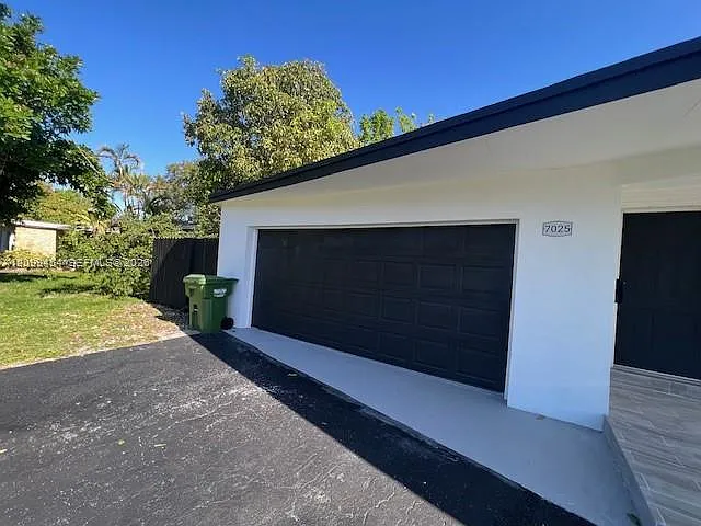 Pembroke Pines No 3 — Photo 3