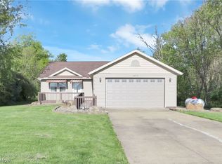 14953 King Rd, Howard, OH 43028