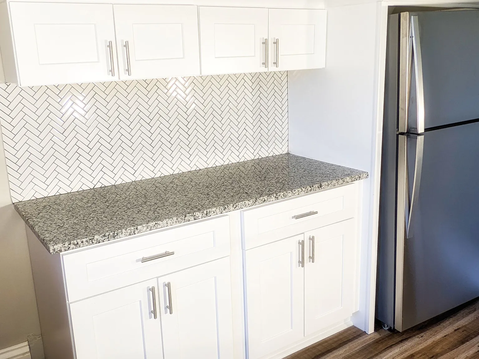 2 bed, 1002 sqft, $1,445 — Photo 4