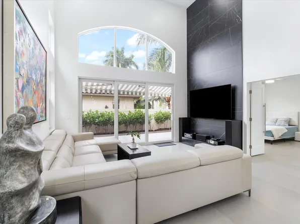5187 NW 25th Way, Boca Raton, FL 33496