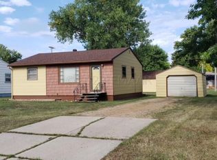 723 7th St S, Breckenridge, MN 56520