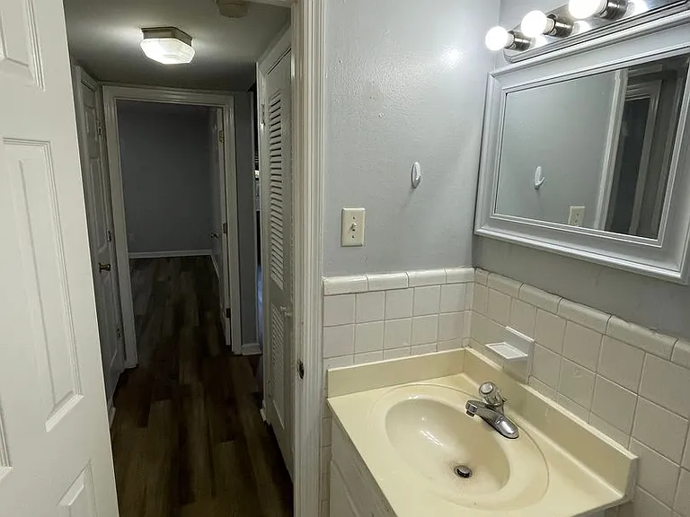 436 Hill St #7 — Photo 15