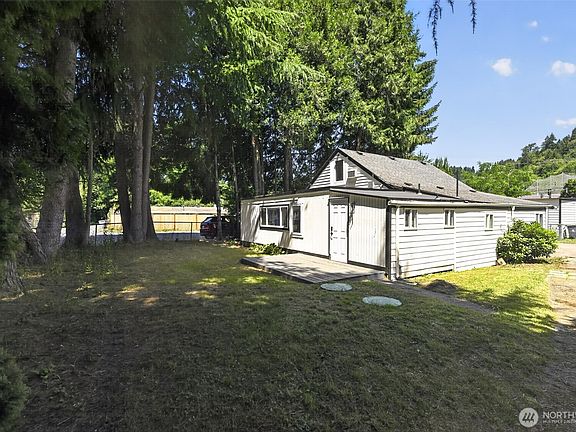 4th image of 14808 131st Avenue SE