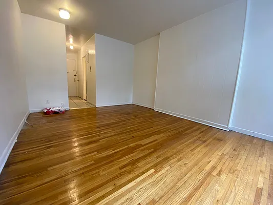 Rented by Corcoran | media 6