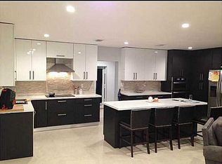 4945 SW 90th Ct, Miami, FL 33165