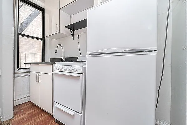 Rented by Modern Spaces | media 3