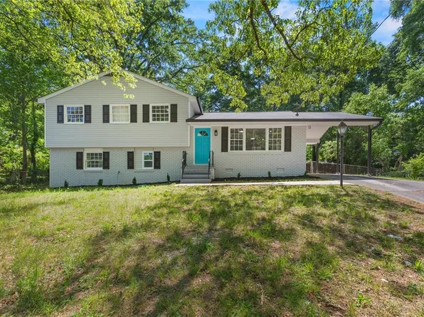 1593 Jolly Green Ct, Conley, GA 30288