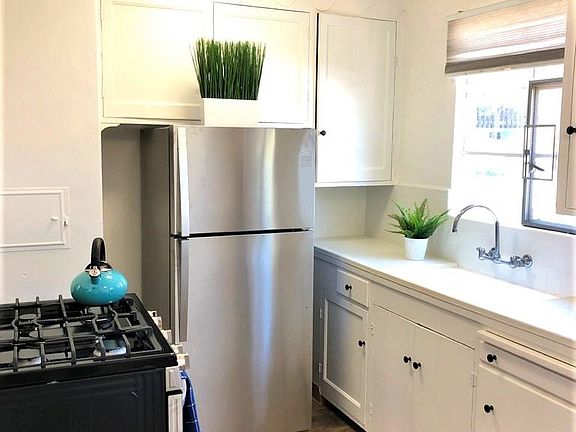 2nd image of 96 S 10th St APT 12