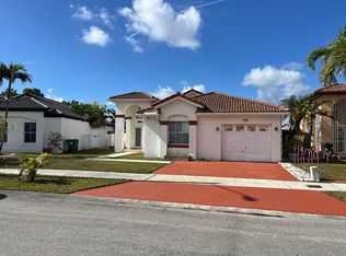 822 NW 132nd Ct, Miami, FL 33182