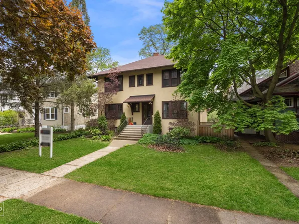 2515 Ashland Ave, Evanston, IL 60201