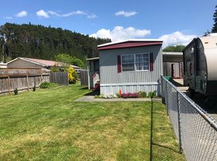 3961 Loop Ct, Fortuna, CA 95540