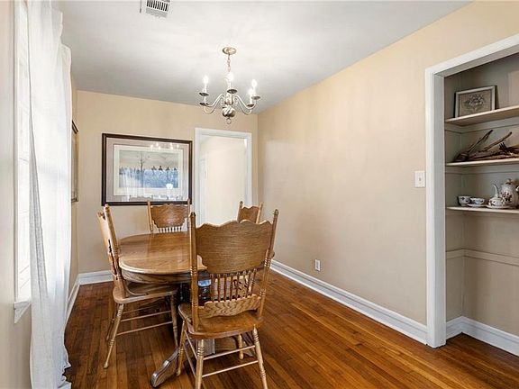 4th image of 227 Chappell Rd NW