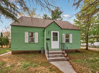 309 7th St, River Falls, WI 54022