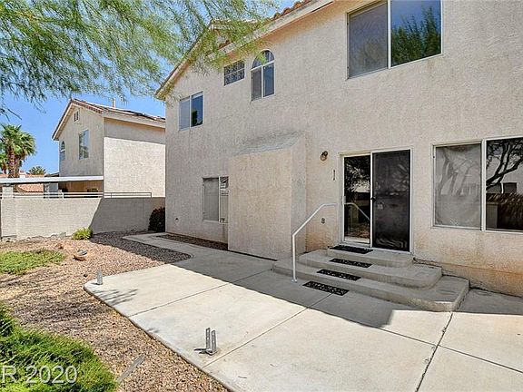4th image of 9731 Silver Dew St