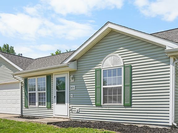 4th image of 601 S Sunny Ln