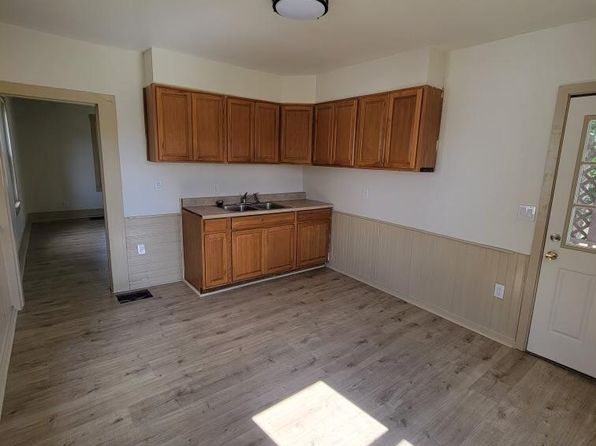 19968 Pine St, Three Springs, PA 17264