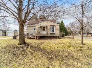 802 Maple St, Chippewa Falls, WI 54729