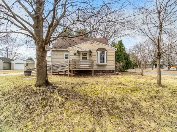 802 Maple Street, Chippewa Falls, WI 54729