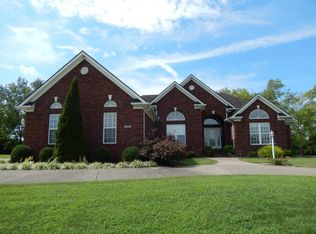 2707 Fisherville Rd, Finchville, KY 40022
