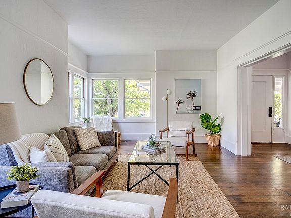 4th image of 87 Glenwood Avenue