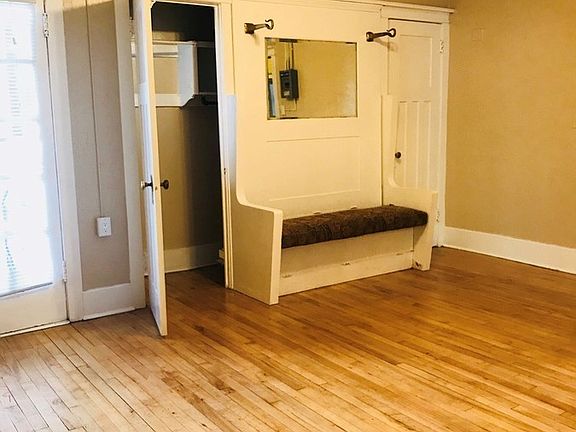 3rd image of 1540 Logan St APT 25