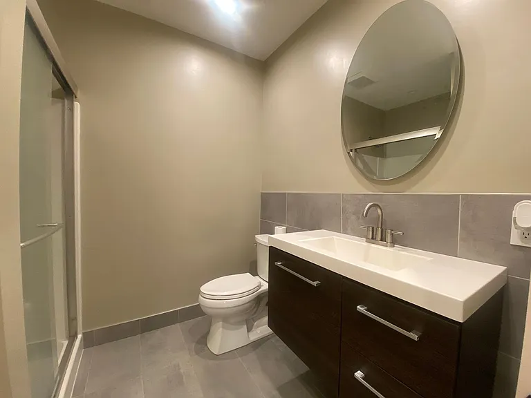 107 Charles St — Photo 11