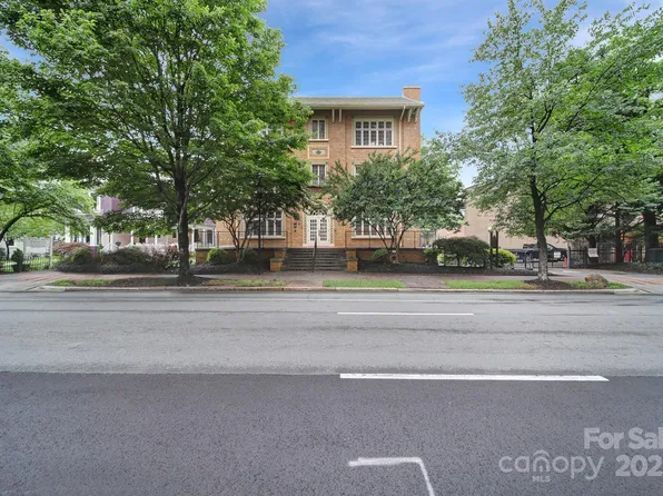515 N Church St APT 305, Charlotte, NC 28202