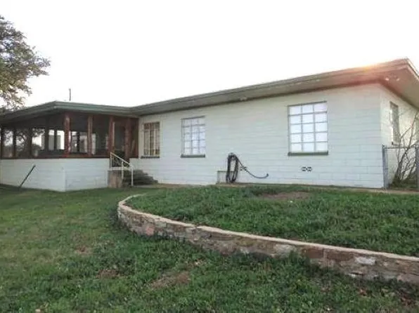 3824 HWY 261, Buchanan Dam, TX 78609