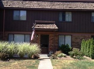 7050 Chillicothe Rd #5, Mentor, OH 44060