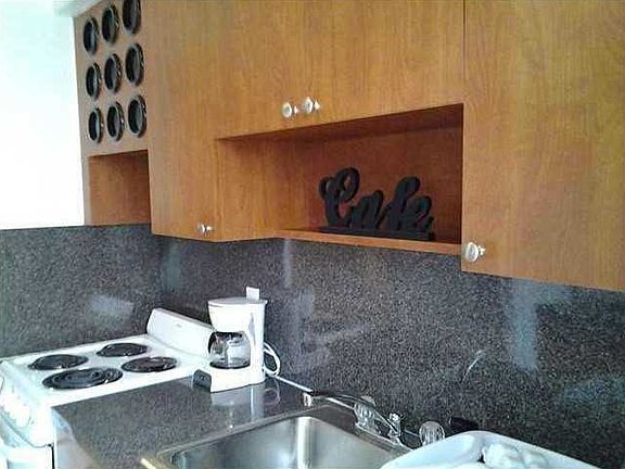 2nd image of 1235 Euclid Ave APT 14