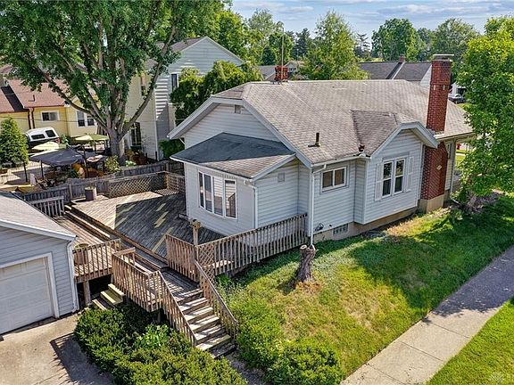 2nd image of 400 Aberdeen Dr