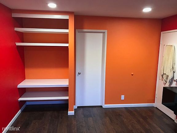 4th image of 3466 Fife Way