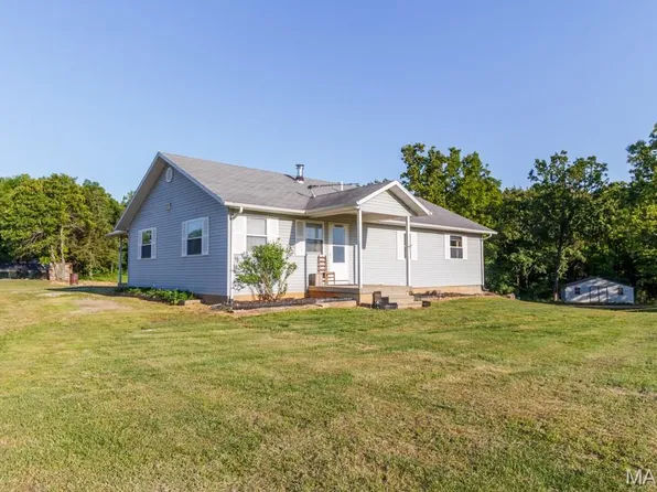 34116 Olathe Dr, Lebanon, MO 65536