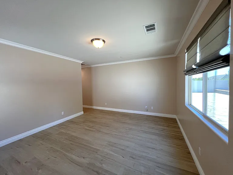 14305 Pemberley Passage Ave — Photo 31