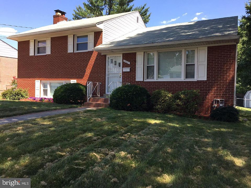 1st image of 5907 15th Ave