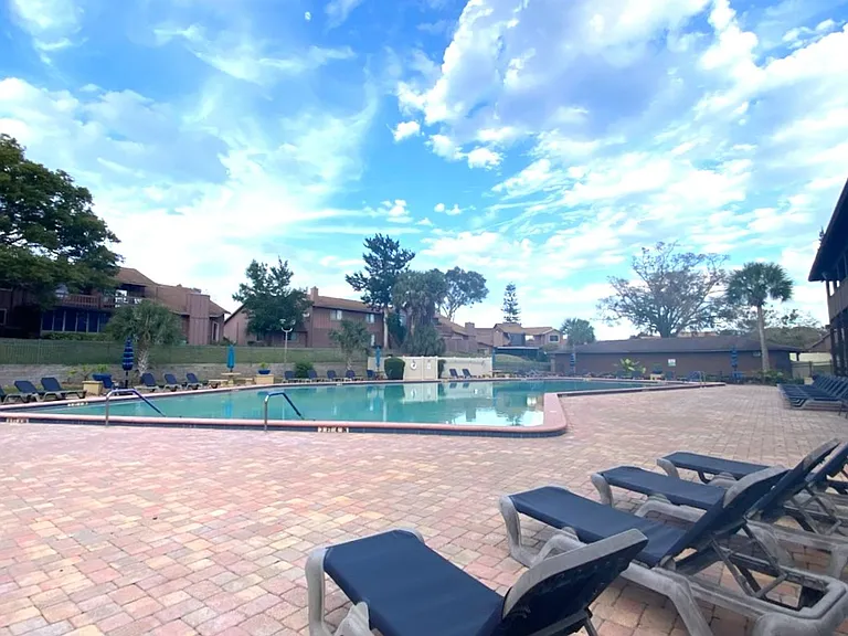 8 Lake Walden Trl — Photo 22