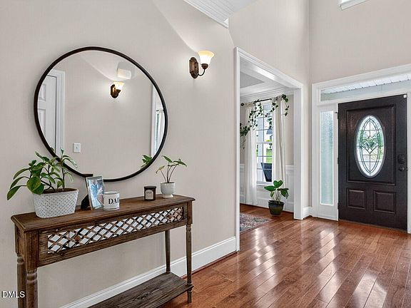 2nd image of 2653 Bowden Dr