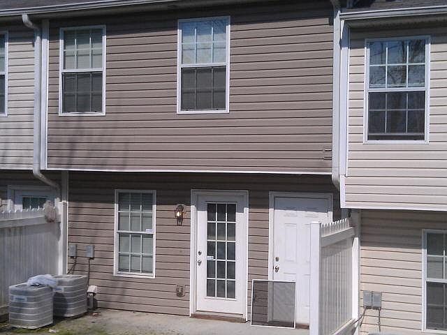 2nd image of 2932 Vining Ridge Ter